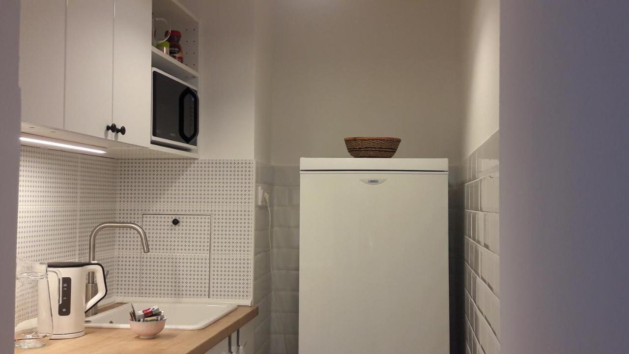Liliom Apartment With Free Parking Space Budapesta Exterior foto