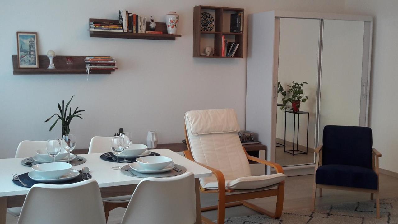 Liliom Apartment With Free Parking Space Budapesta Exterior foto